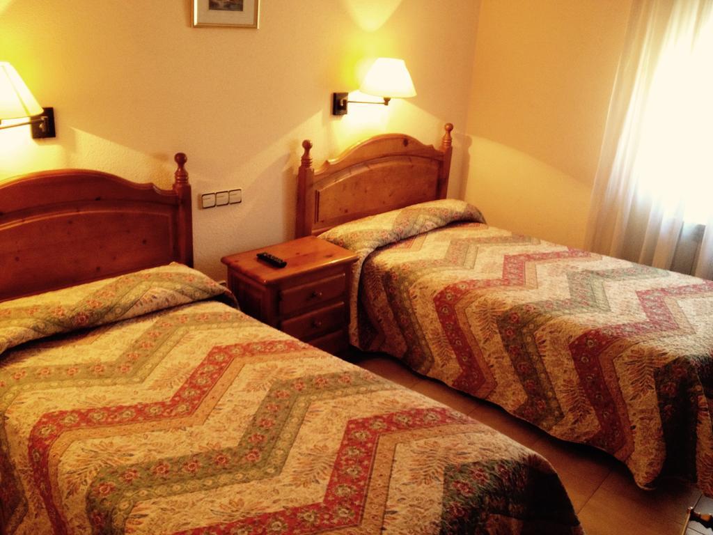 Hostal Nicolas メディナセリ 部屋 写真